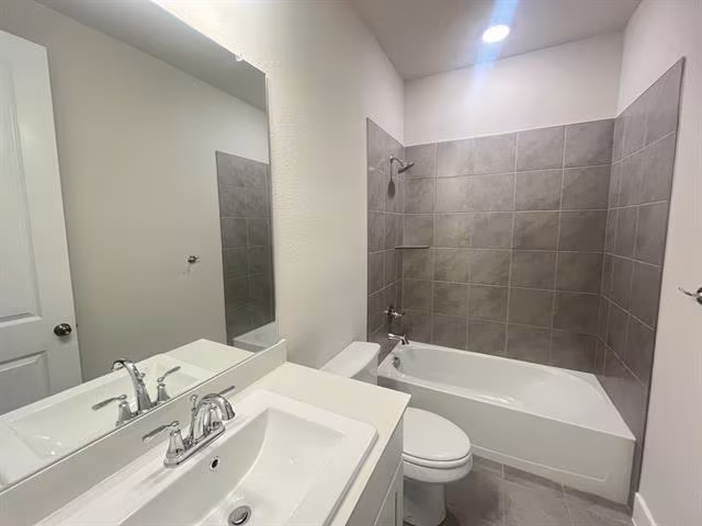 7124 Dragonfly Lane, Aubrey, TX 76227 photo 3