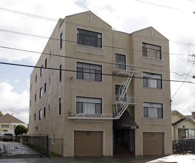 1428 35th Avenue, Oakland, CA 94601 photo 3