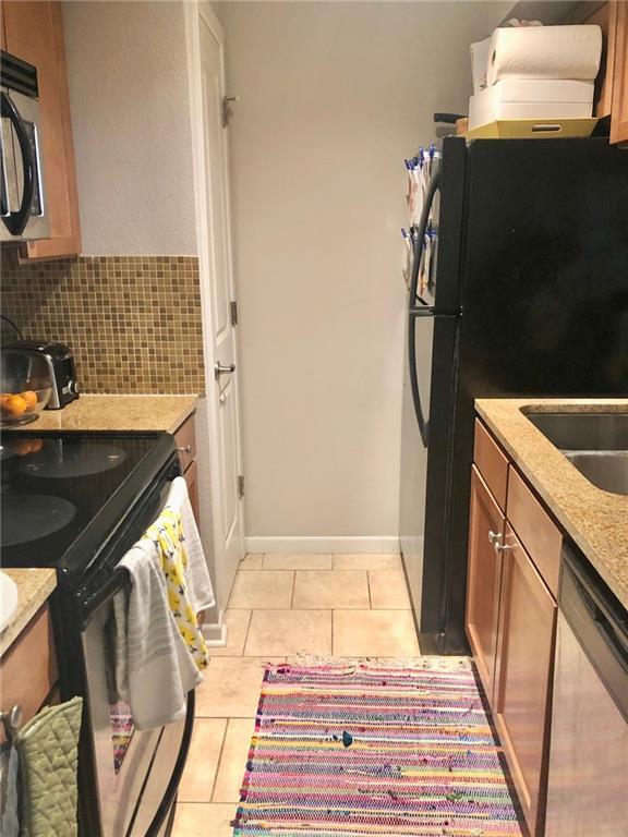 Adorable 1 Bedroom Apartment photo 4