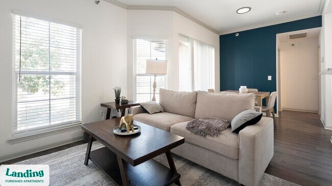 19275 Stone Oak Pkwy San Antonio, TX 78258 photo 3