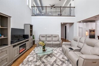 8468 Wembley The Colony, TX 75056 photo 5
