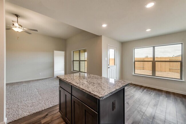 193 Switchback Hill Road, Newark, TX 76071 photo 5