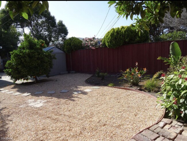 2073 S Delaware St San Mateo, CA 94403 photo 4
