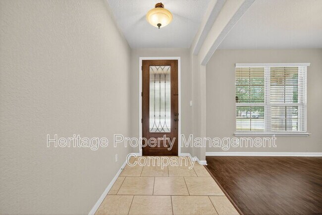 1226 Hidden Cave Dr New Braunfels, TX 78132 photo 3