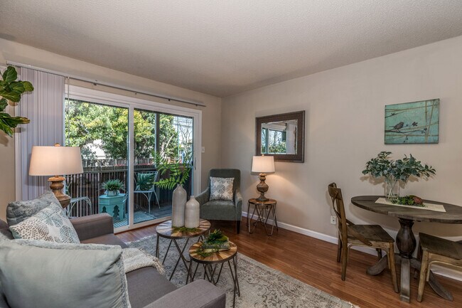 1601 Sunnyvale Ave Walnut Creek, CA 94597 photo 4