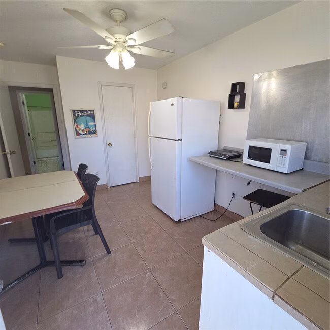 10834 Cayman Mist Drive, Houston, TX 77075 photo 2