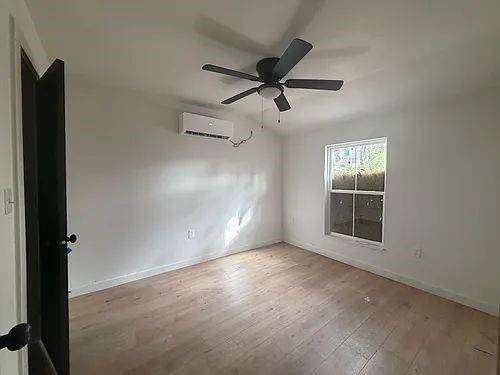 1413 South Freeway, Fort Worth, TX 76104 photo 5