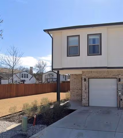 1028 17th Street, Plano, TX 75074 photo 2