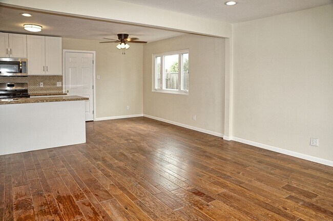6287 Cotton Ave Newark, CA 94560 photo 4