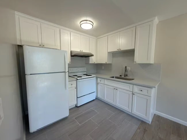 1568 Hollenbeck Ave Sunnyvale, CA 94087 photo 4