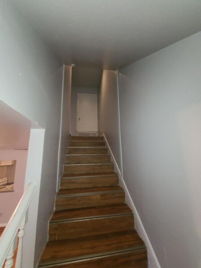 3601-3603 Ripy Ct Fort Worth, TX 76110 photo 2