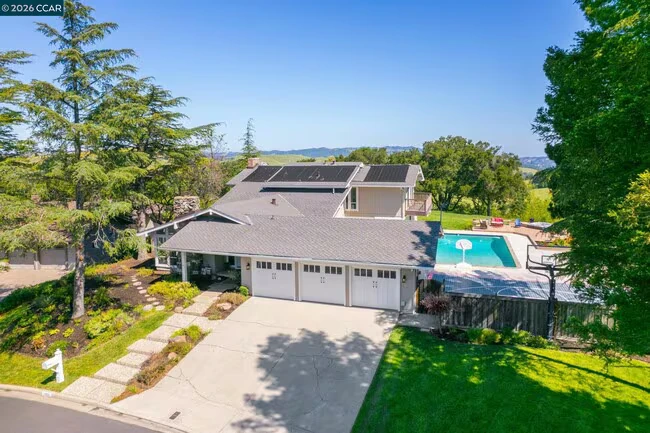 1933 Joseph Dr Moraga, CA 94556 photo 4