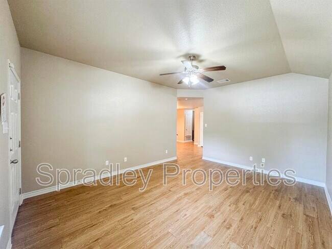 204B Andy Ln Temple, TX 76502 photo 2