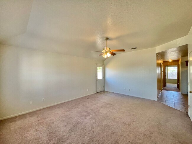 1503 Cinch Dr Killeen, TX 76549 photo 4