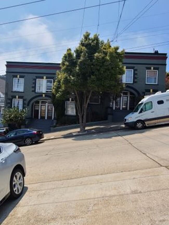 1554 Noe Street, San Francisco, CA 94131 photo 3