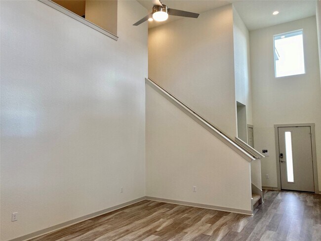 10210 Criswell Rd Austin, TX 78754 photo 4