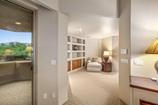 10191 E Filaree Ln Scottsdale, AZ 85262 photo 3