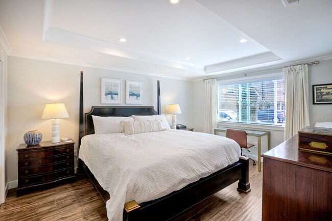 3080 Lincoln St Carlsbad, CA 92008 photo 4