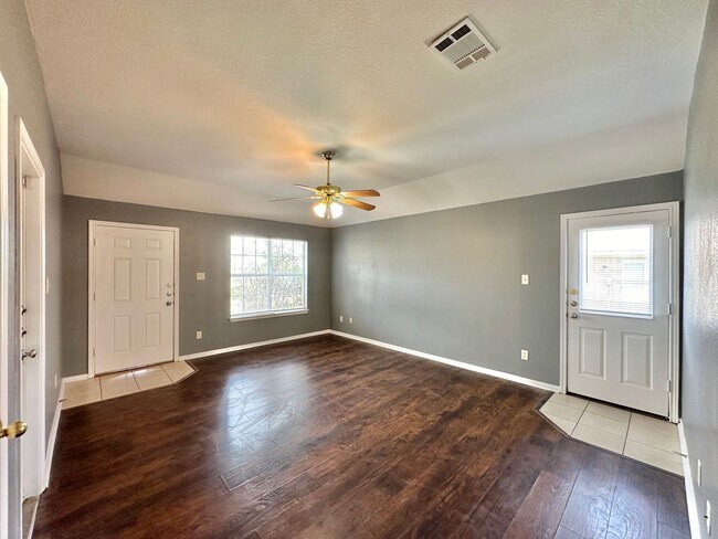 1501 Cinch Dr Killeen, TX 76549 photo 5