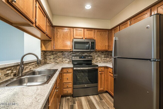 9708 E Vía Linda Scottsdale, AZ 85258 photo 4