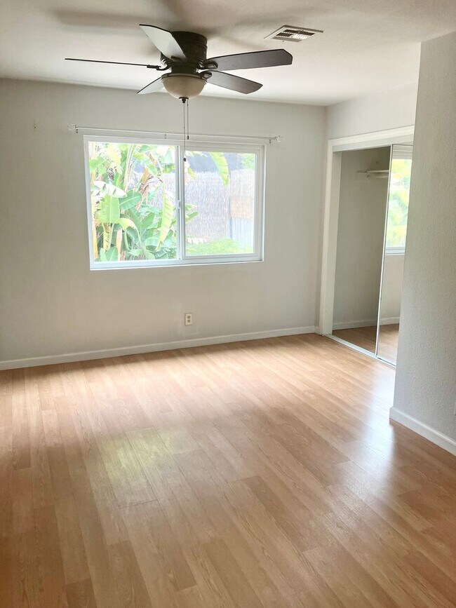 Stylish 3 Bedroom in College Area photo 4