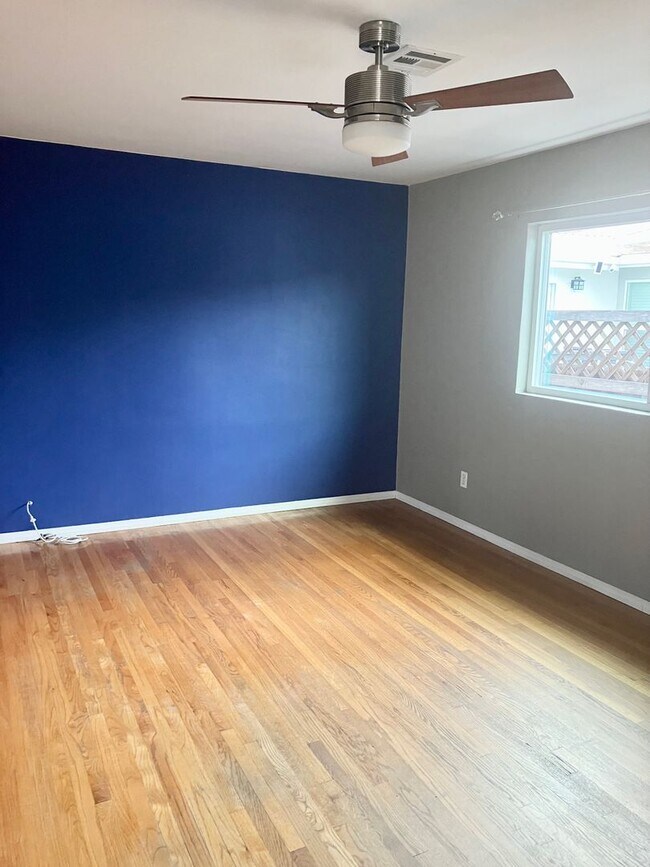 Stylish 3 Bedroom in College Area photo 3
