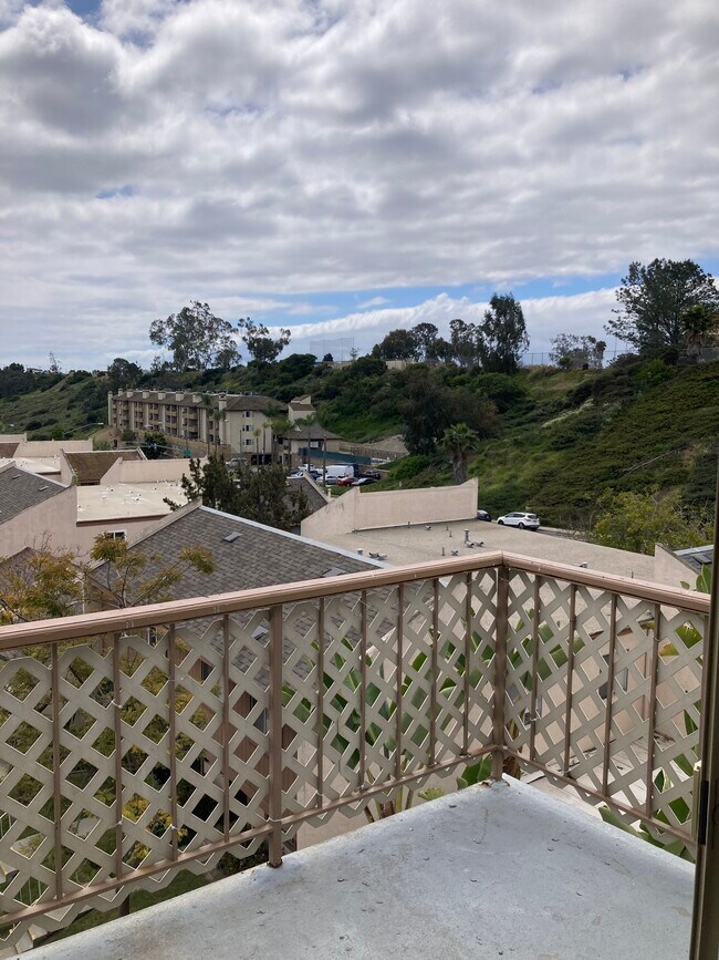 4198 Mt Alifan Dr San Diego, CA 92111 photo 5