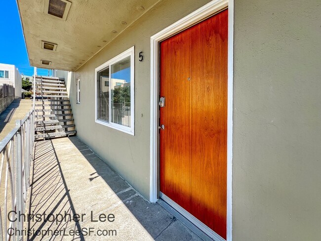 331 Campbell Ave San Francisco, CA 94134 photo 5