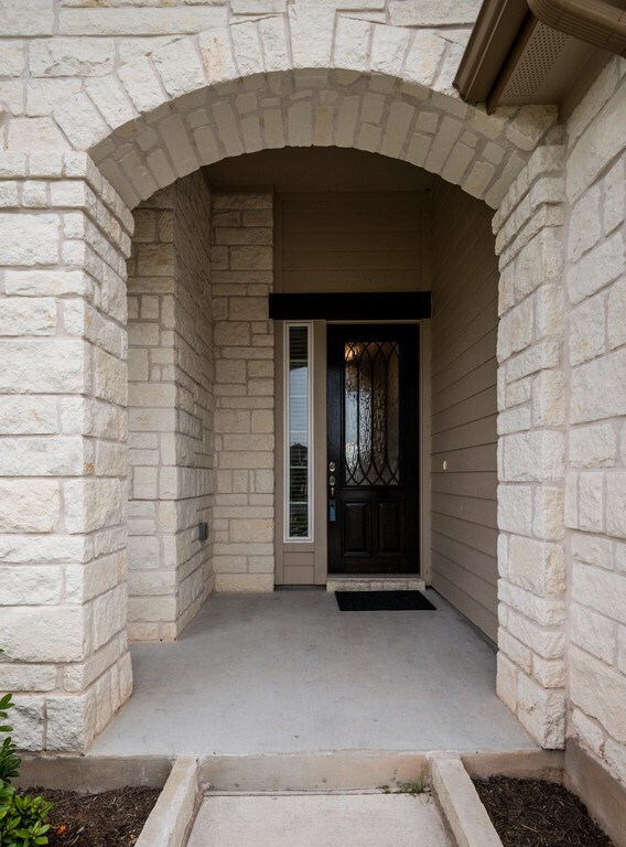 103 Farola Cove Round Rock, TX 78681 photo 4