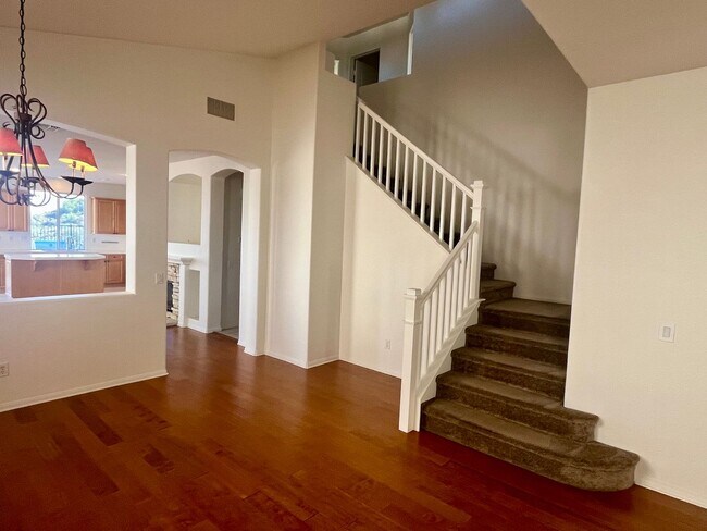 1460 Sapphire Dr Carlsbad, CA 92011 photo 4