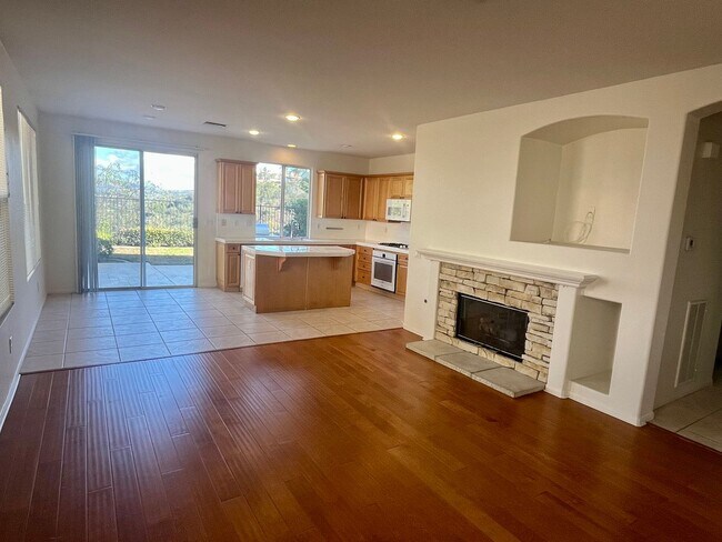 1460 Sapphire Dr Carlsbad, CA 92011 photo 5