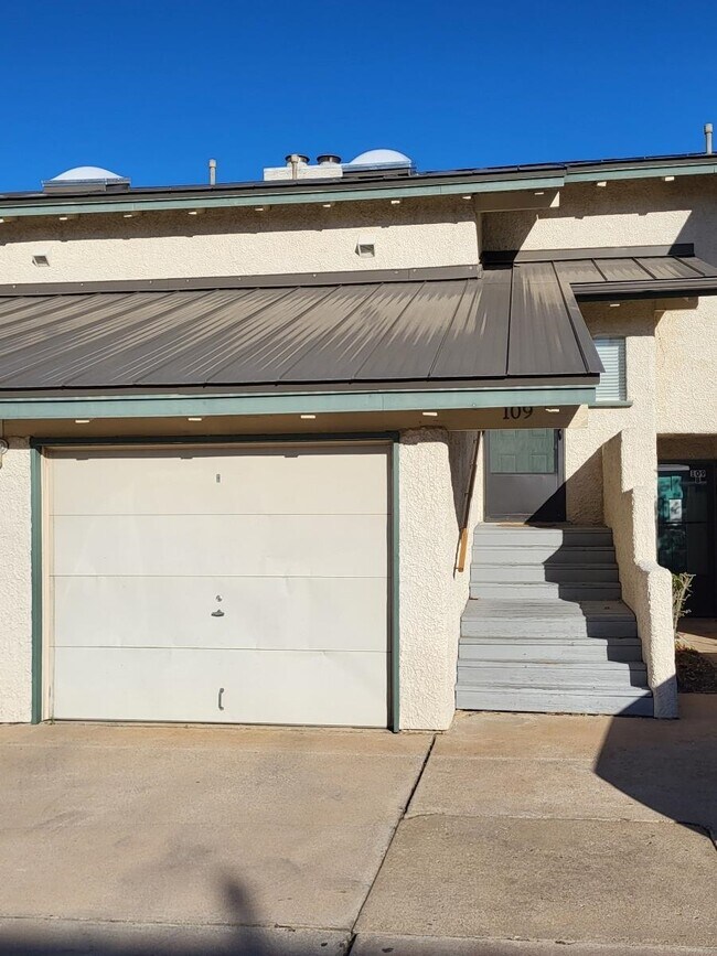 207 Hi Cir N Horseshoe Bay, TX 78657 photo 2