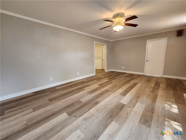 564 Laurel Ln New Braunfels, TX 78130 photo 5