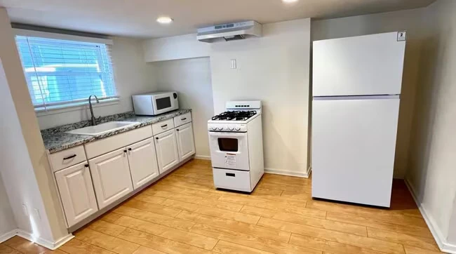 315 1st St San Rafael, CA 94901 photo 5