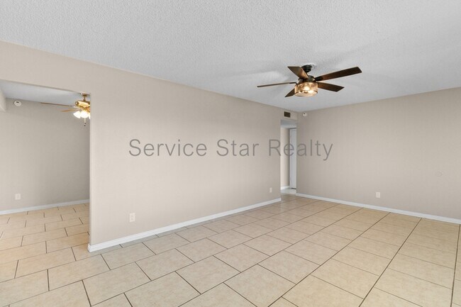 6302 W Monterey Way Phoenix, AZ 85033 photo 4