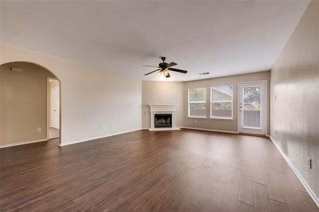 2112 Chisolm Trl Forney, TX 75126 photo 4