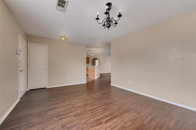 2112 Chisolm Trl Forney, TX 75126 photo 3
