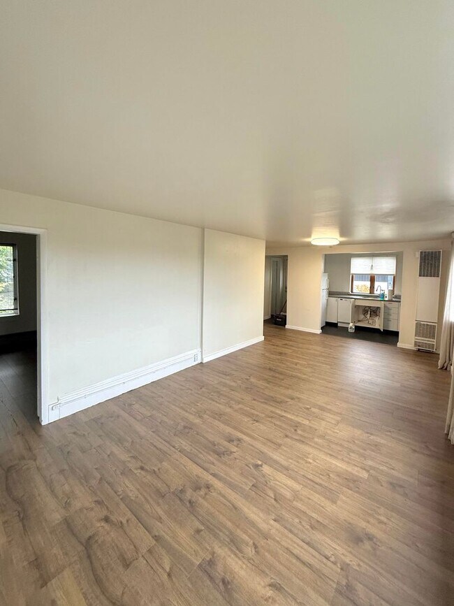 1500 S Atlantic St Seattle, WA 98144 photo 4