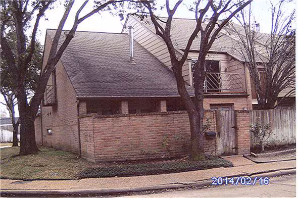 5860 Sampley Way Houston, TX 77092 photo 2