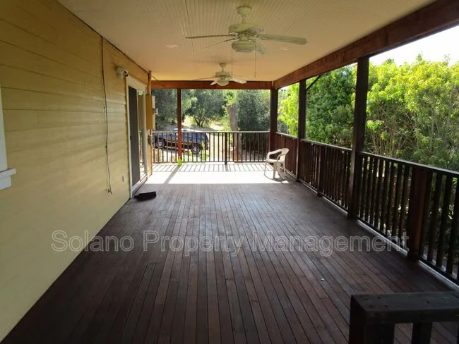 476 Banning Way Vallejo, CA 94591 photo 5