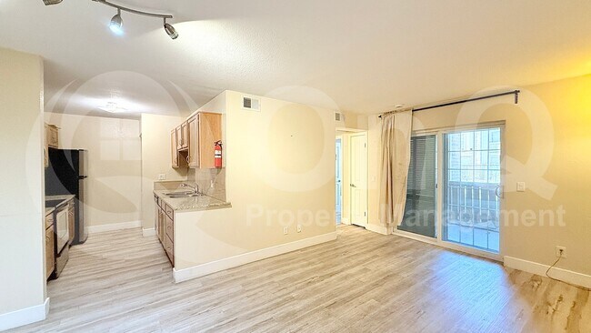 200 E Southern Ave Tempe, AZ 85282 photo 3