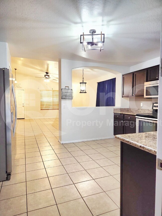 17264 W Elizabeth Ave Goodyear, AZ 85338 photo 5