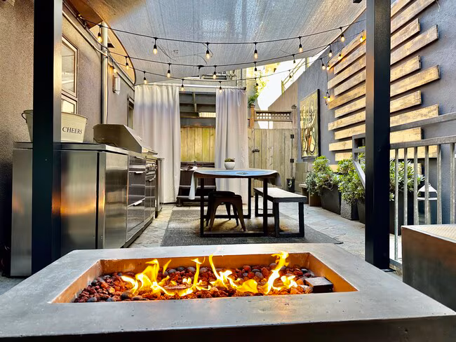 3750 Market St San Francisco, CA 94131 photo 3
