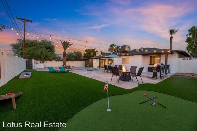 8402 E Holly St Scottsdale, AZ 85257