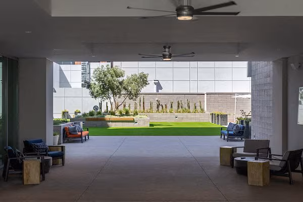 Adeline Luxury Living photo 4