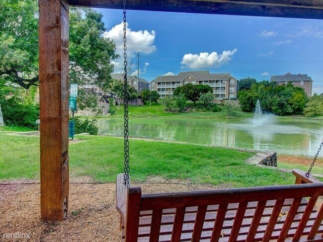 6740 Davidson St The Colony, TX 75056 photo 5