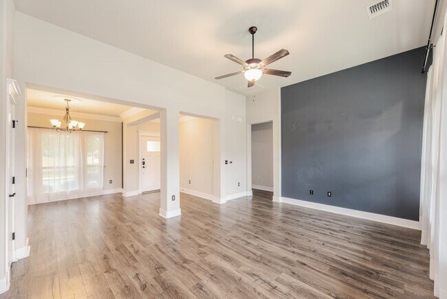 11108 Railway Ln Austin, TX 78717 photo 5