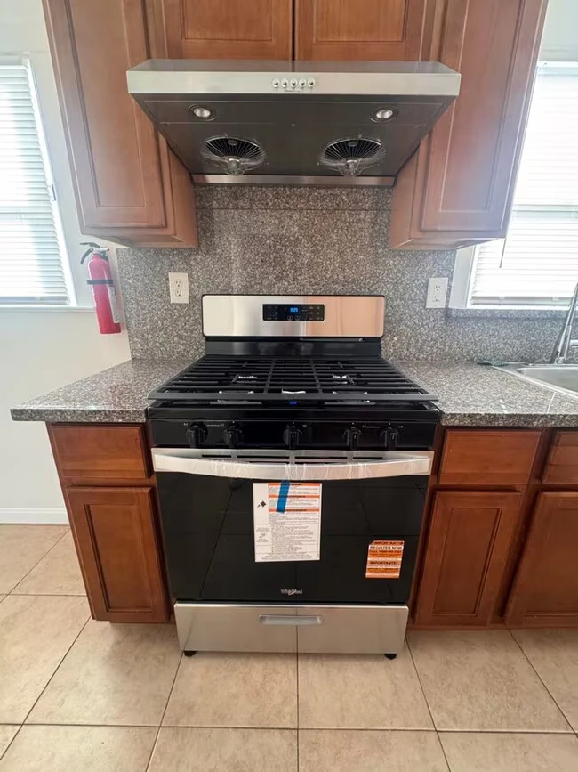 285-289 Sunset Blvd Hayward, CA 94541 photo 5