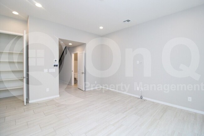 901 S Smith Rd Tempe, AZ 85281 photo 5