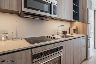 8511 15th Ave NW Seattle, WA 98117 photo 5